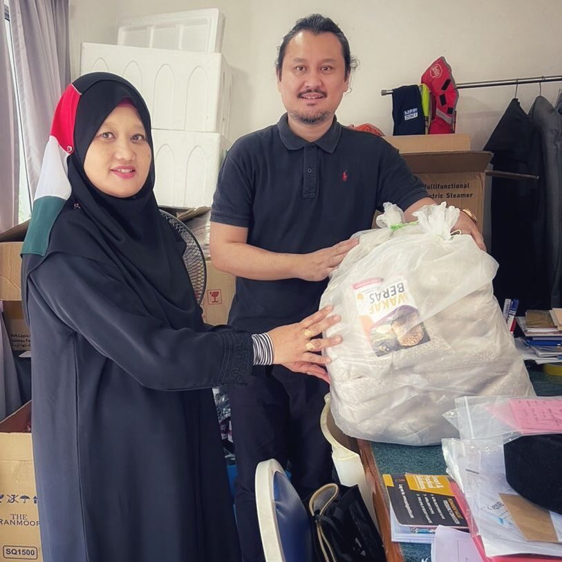 Sumbangan ke Surau Al-Husna, Seksyen 20