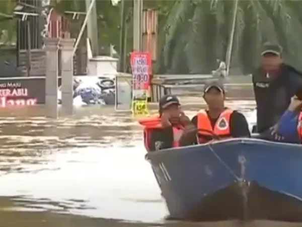 Misi Bantuan Banjir Musim Tengkujuh.